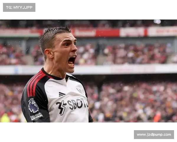 帕利尼亚与拜仁冬窗转会故事双向奔赴引发热议