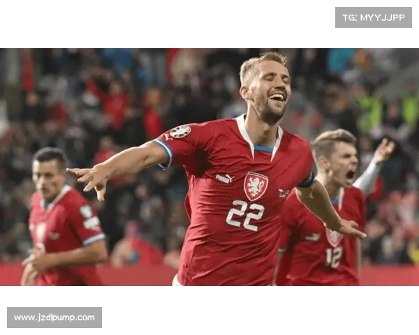 捷克在1976年欧洲杯半决赛中通过点球大战逆袭荷兰成就历史性胜利